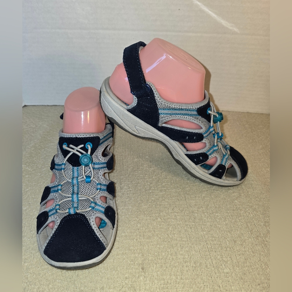 Lands End Closed Toe Navy and Gray River Sandals size 7